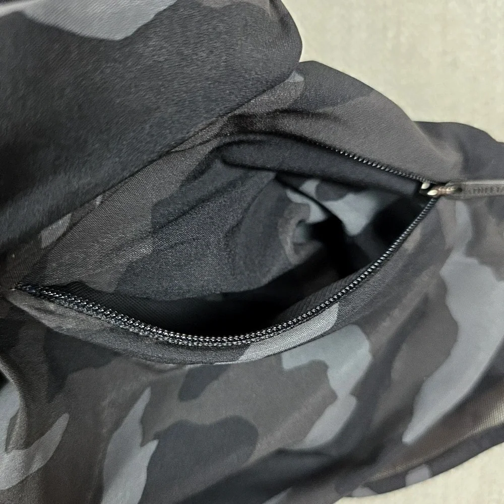 Athleta Shorts Womens Large Black Camo Printed Mesh Racer Run Lined Running 4 In - Picture 12 of 13